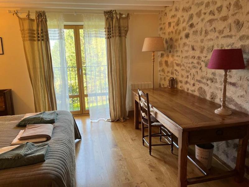 Propriété - 400 m² - 17 pièces