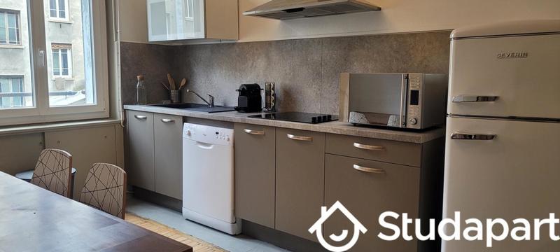 Appartement - 60 m² - 3 pièces