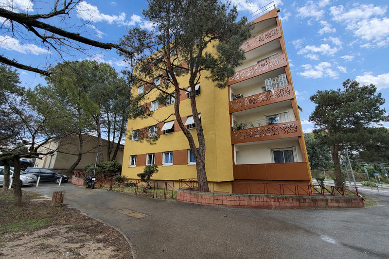 Appartement - 82 m² - 4 pièces