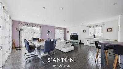 Maison - 135 m² - 4 pièces