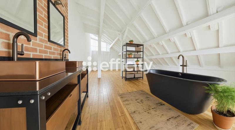 Appartement - 100 m² - 1 pièce