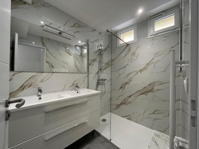 Appartement - 92 m² - 4 pièces