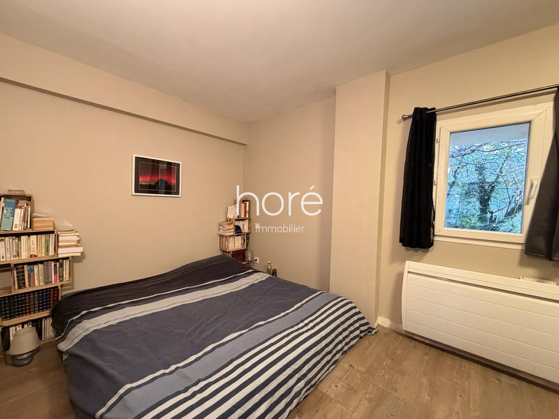 Maison - 255 m² - 8 pièces