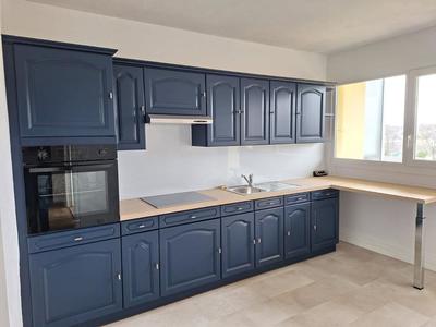 Appartement - 80 m² - 4 pièces