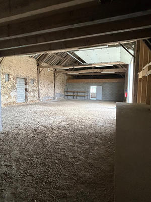 Bureau - 220 m² - 3 pièces