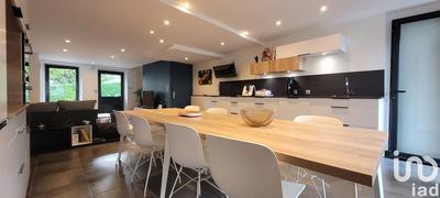 Maison de village - 90 m² - 3 pièces