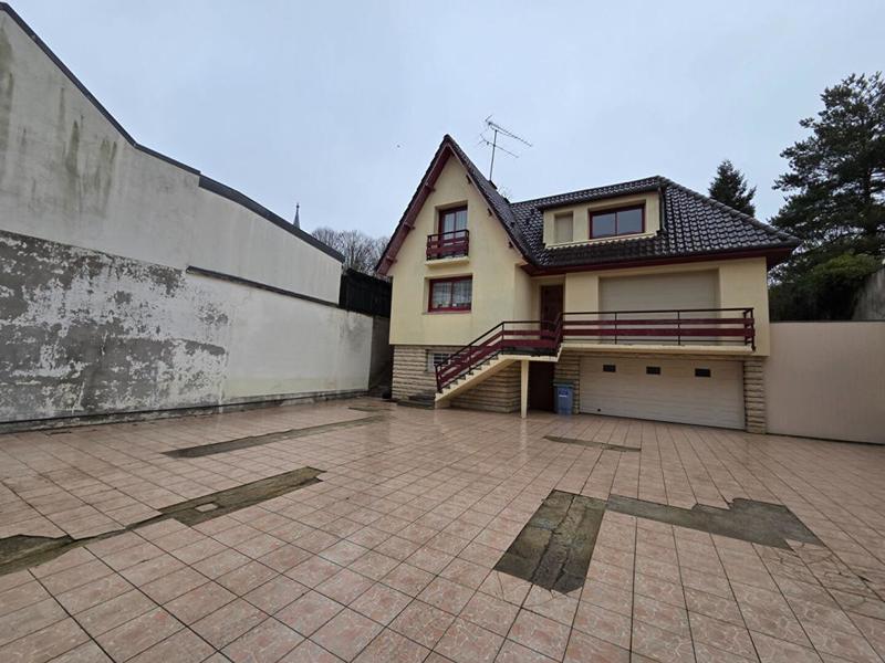 Maison - 134 m² - 6 pièces