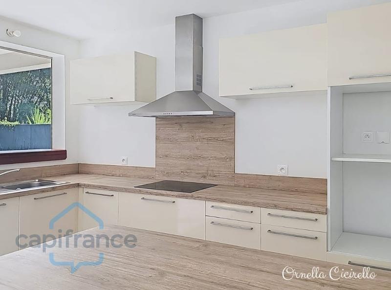 Maison - 111 m² - 4 pièces