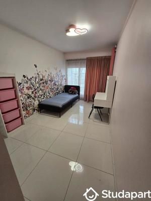 Chambre - 12 m² - 1 pièce