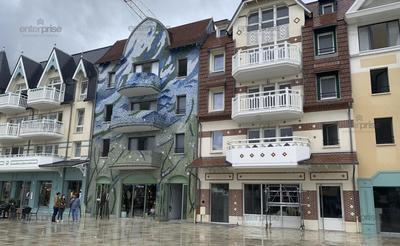 Local commercial - 97 m²