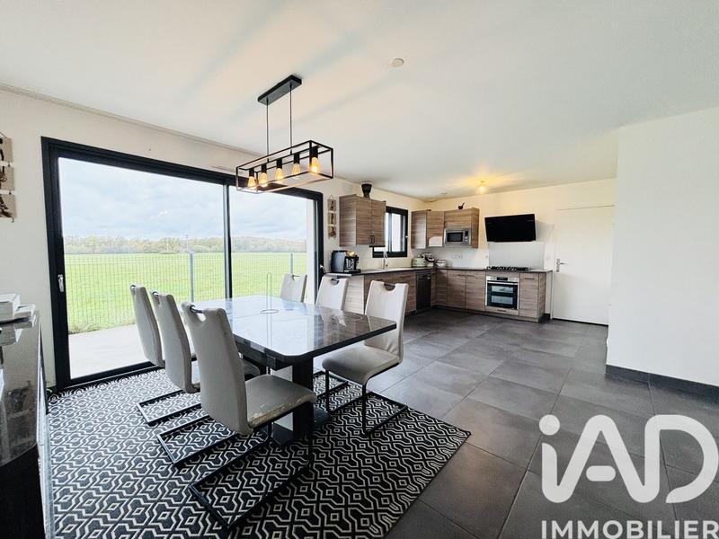 Maison - 103 m² - 4 pièces