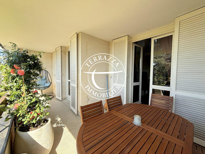 Duplex - 198 m² - 8 pièces