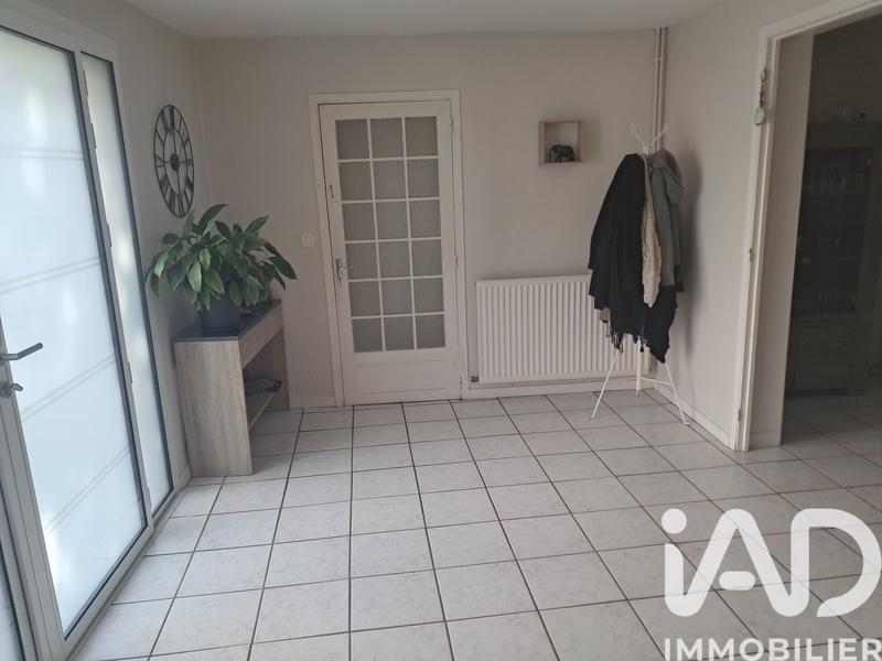 Maison - 270 m² - 9 pièces