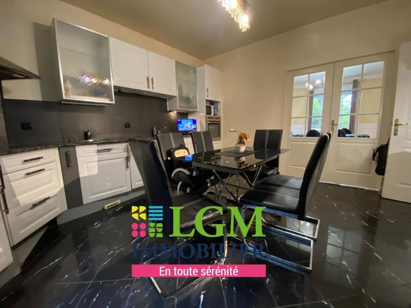 Appartement - 330 m² - 6 pièces