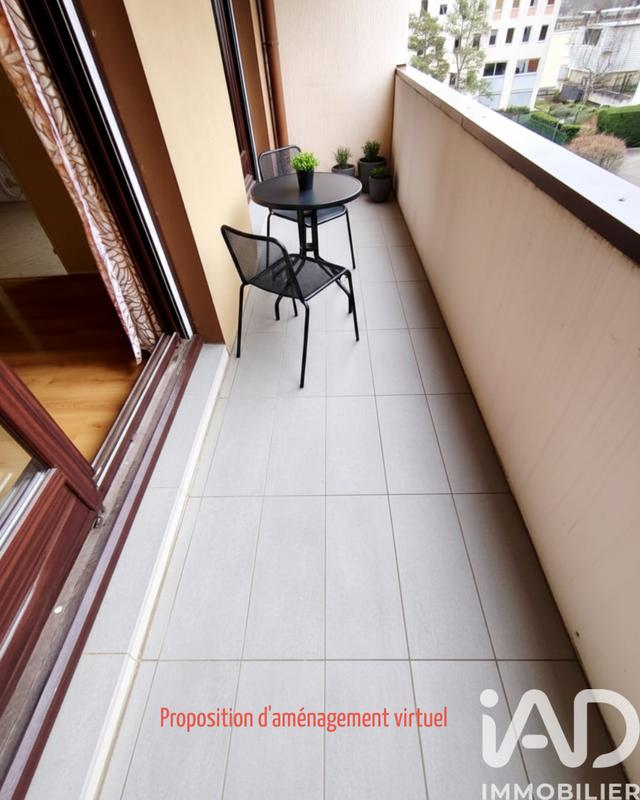 Appartement - 83 m² - 3 pièces