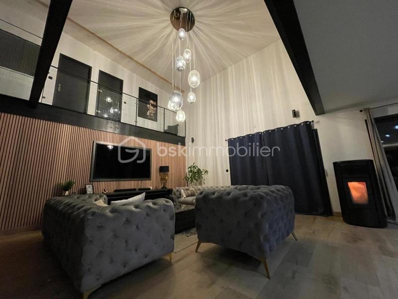 Immeuble - 240 m² - 6 pièces