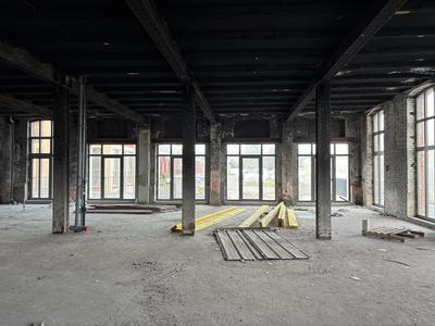 Local commercial - 304 m²