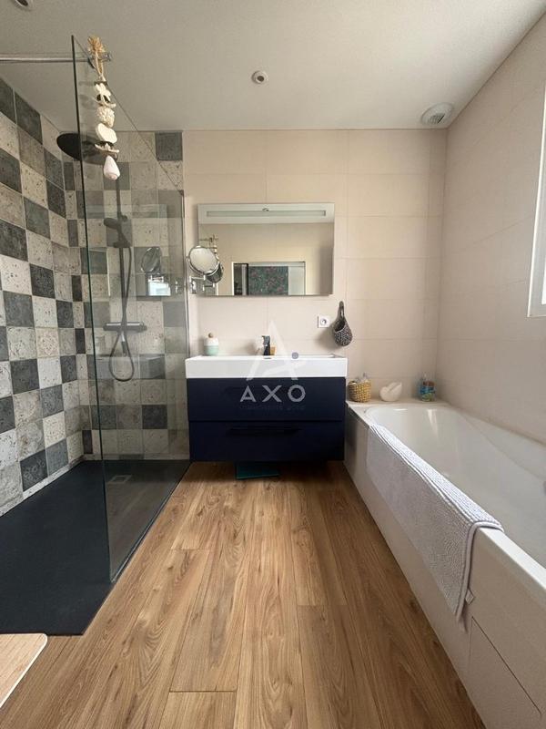 Maison - 113 m² - 4 pièces