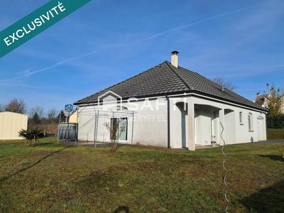 Maison - 95 m² - 5 pièces