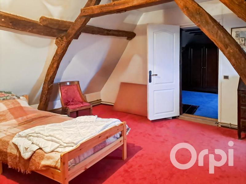 Corps de ferme - 189 m² - 9 pièces