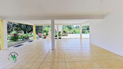 Villa - 274 m² - 6 pièces