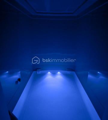 Beauté / Bien-être - 90 m²