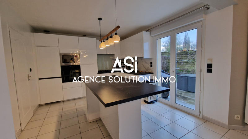 Maison - 145 m² - 6 pièces