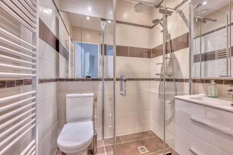 Maison - 170 m² - 7 pièces