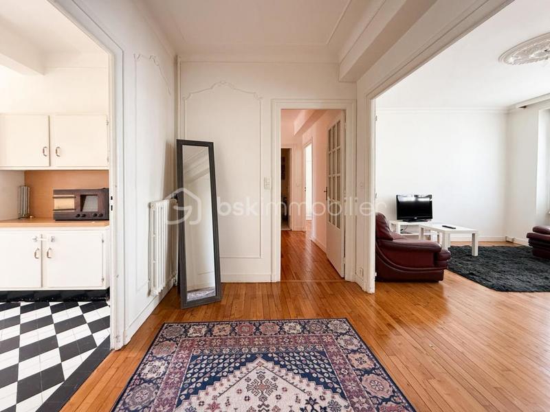 Appartement - 98 m² - 5 pièces