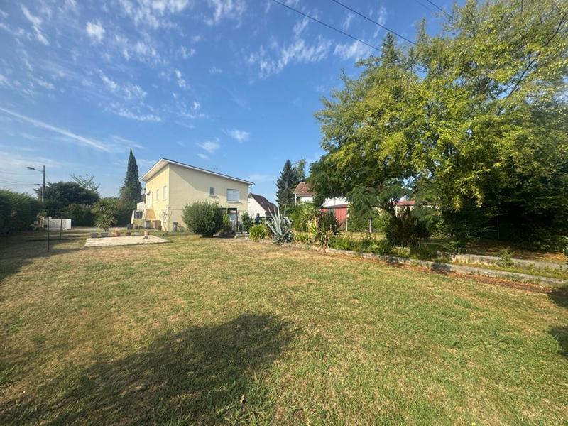 Maison - 111 m² - 4 pièces