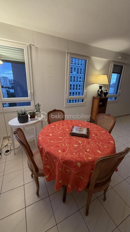 Appartement - 78 m² - 4 pièces