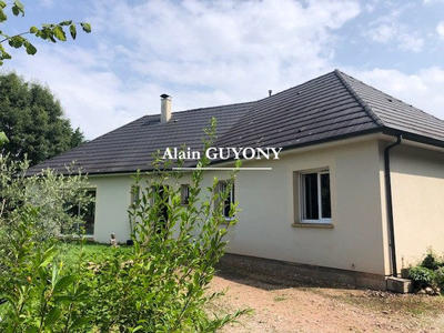 Maison traditionnelle - 130 m² - 6 pièces