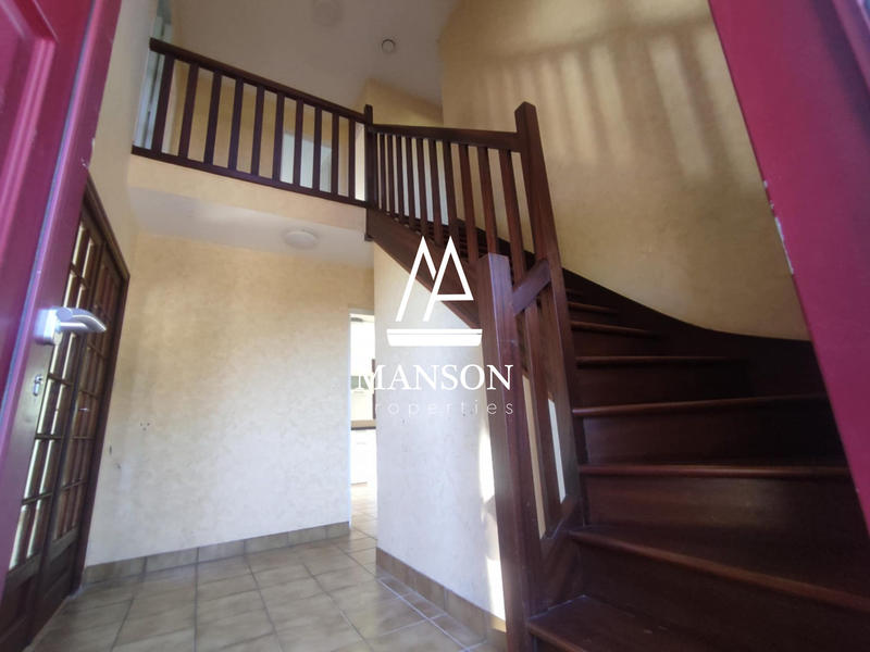 Maison - 124 m² - 8 pièces