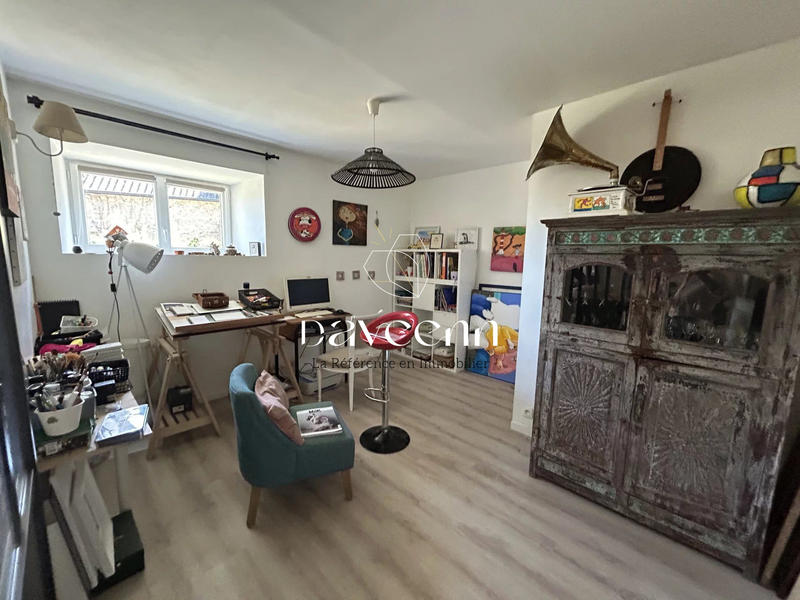 Maison - 170 m² - 7 pièces