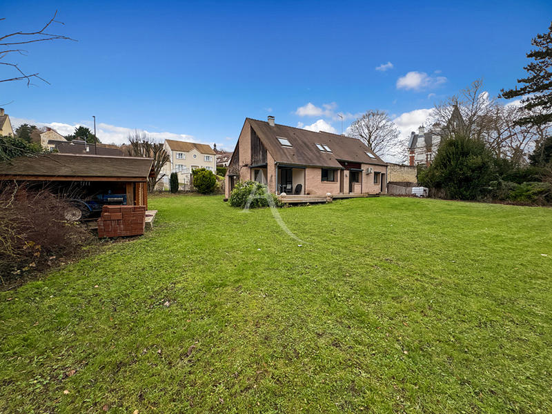 Maison - 155 m² - 5 pièces