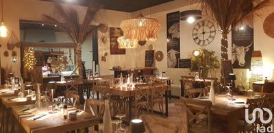 Local commercial - 215 m²