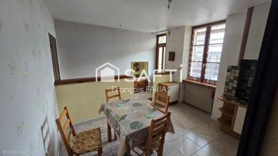 Maison - 140 m² - 6 pièces