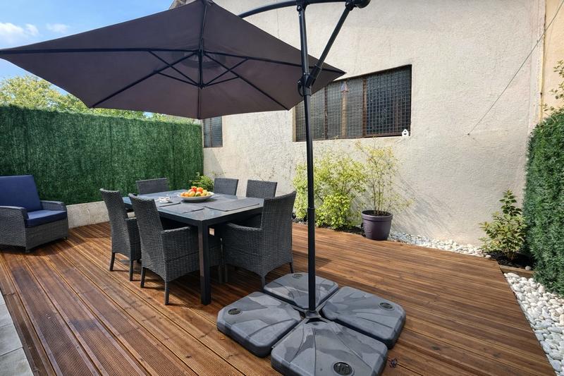 Maison - 90 m² - 4 pièces