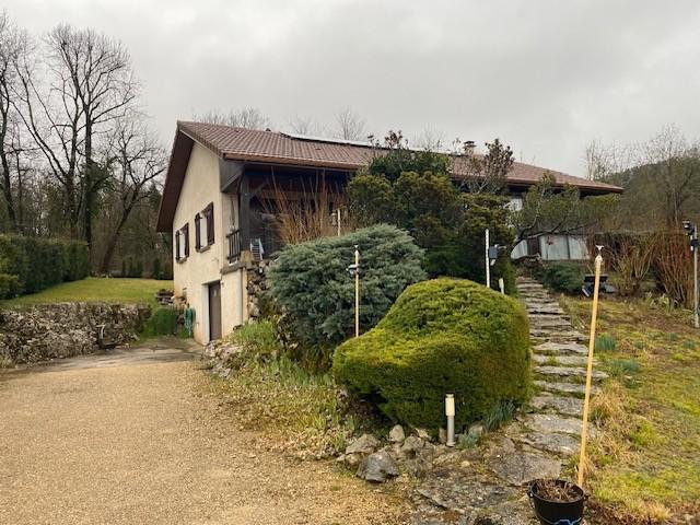 Maison - 103 m² - 5 pièces