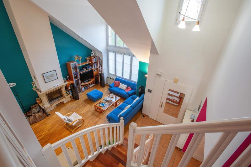 Maison - 205 m² - 8 pièces