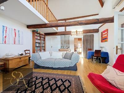 Appartement - 106 m² - 4 pièces