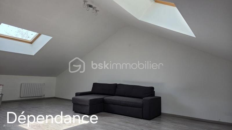 Maison - 200 m² - 9 pièces