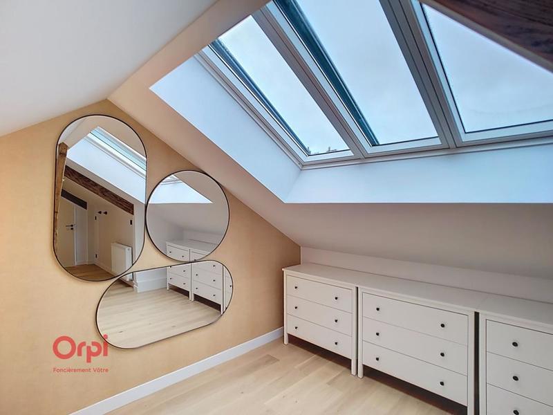 Duplex - 123 m² - 5 pièces