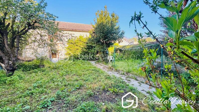 Maison ancienne - 160 m² - 8 pièces