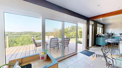 Maison - 132 m² - 6 pièces