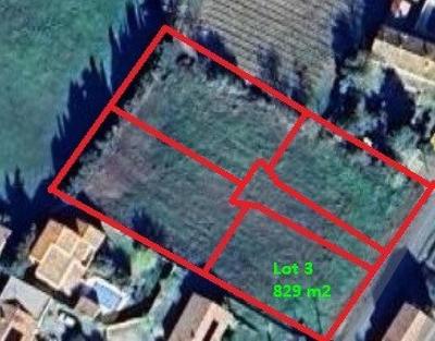 Terrain - 829 m²