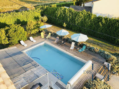 Maison - 166 m² - 4 pièces