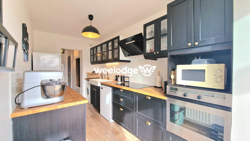 Appartement - 136 m² - 7 pièces