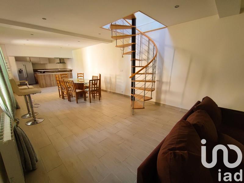 Maison - 100 m² - 6 pièces