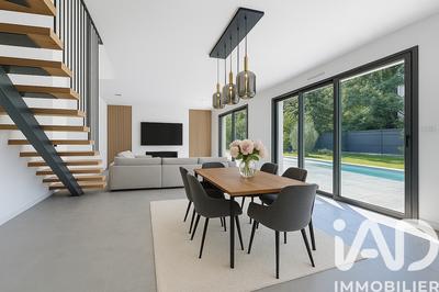 Maison de maîtres - 165 m² - 5 pièces